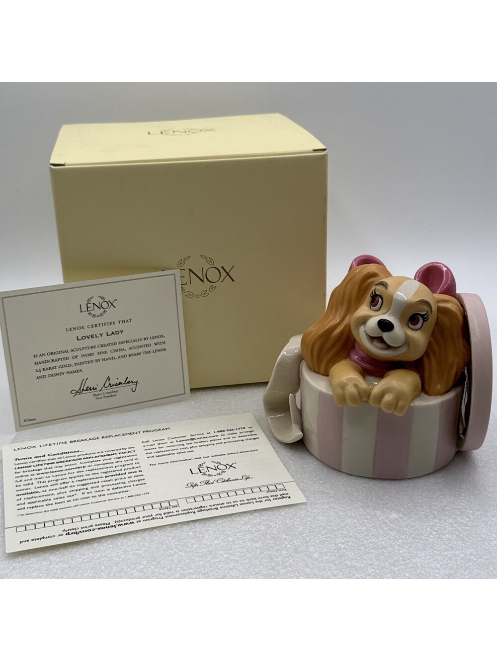 Lenox Walt Disney Showcase Lady & The Tramp Lovely Lady Porcelain Figurine 24k